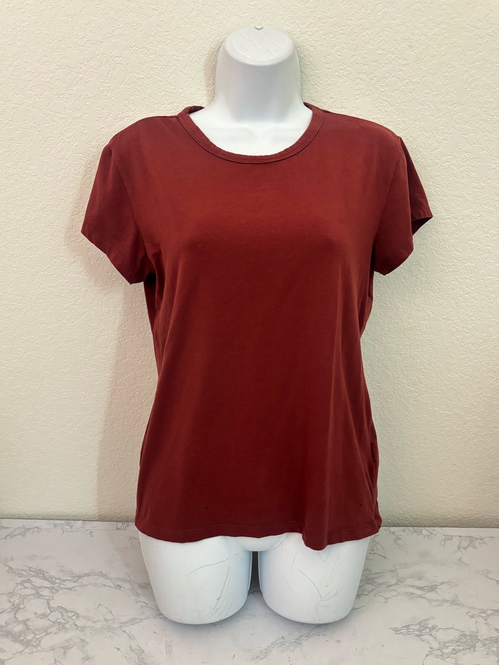 H&M Basic Red Round Neck T-Shirt Womens L Pullover Short Sleeve Tee Top
